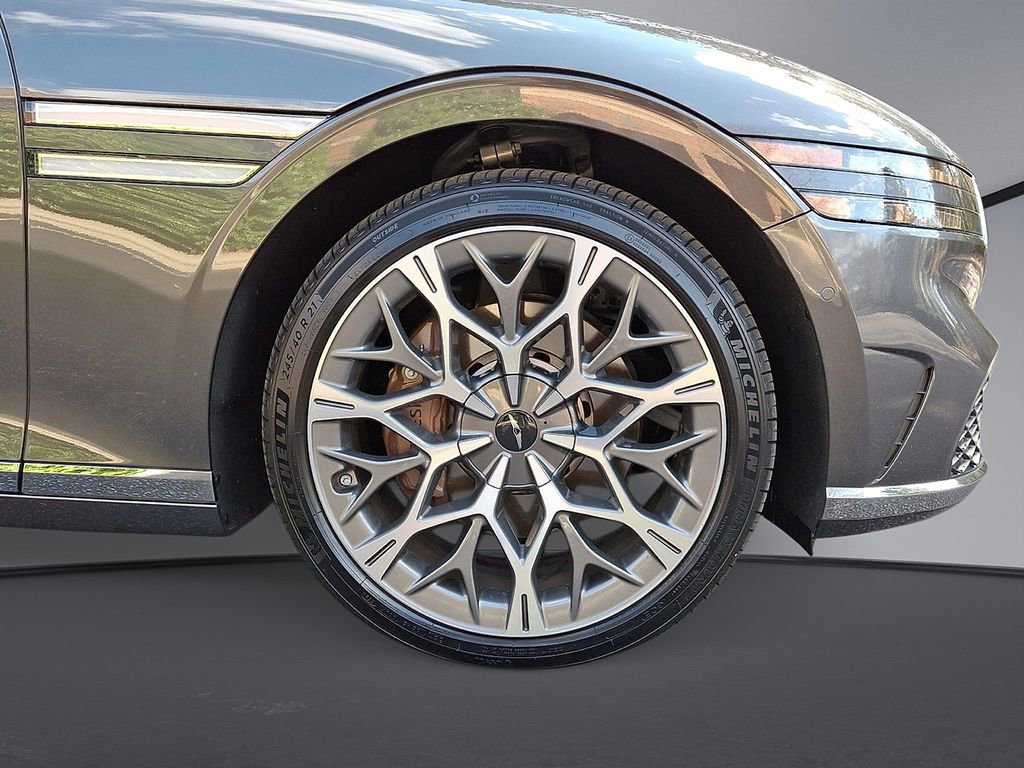 Used 2025 Genesis G90 3.5T image 27