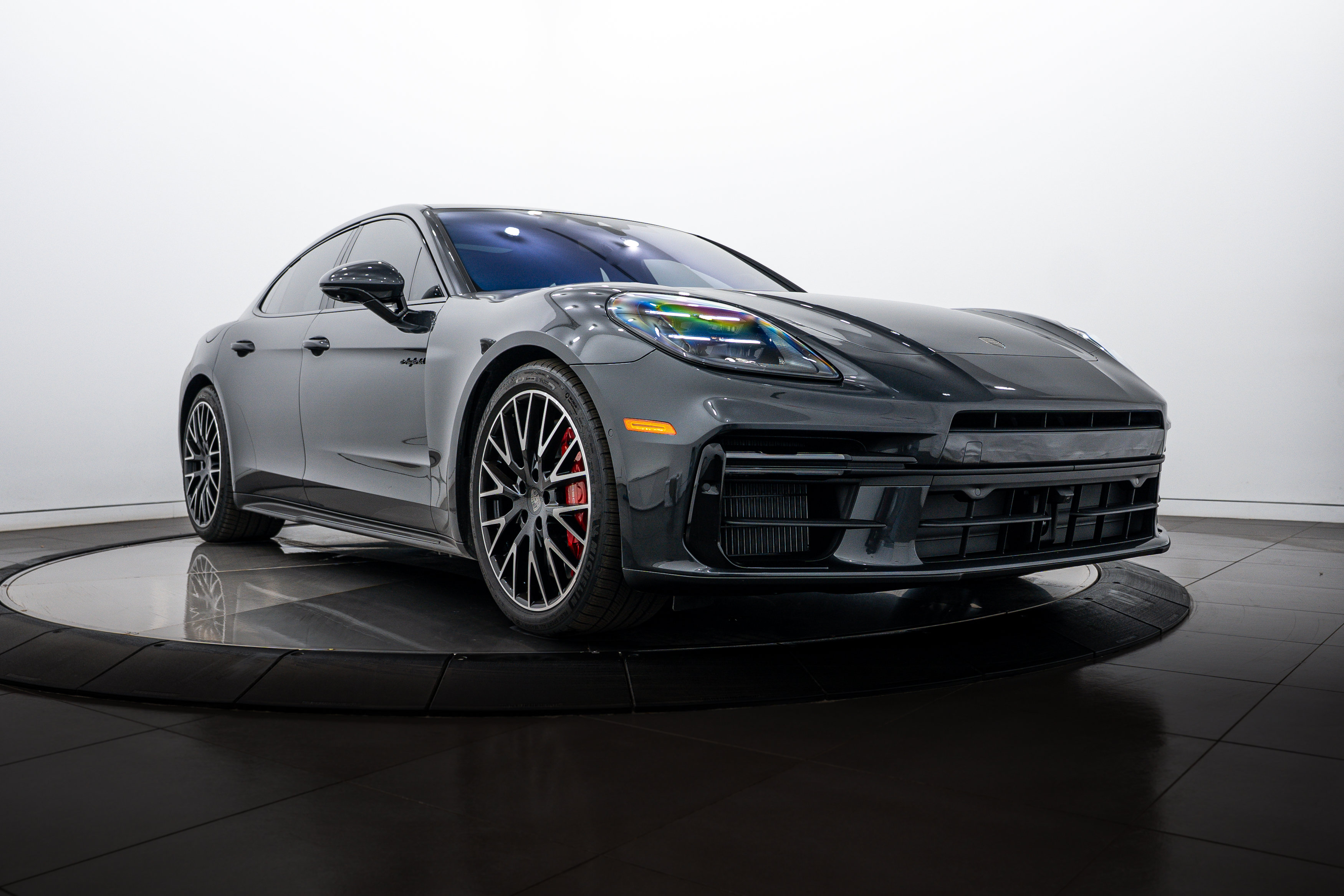 New 2026 Porsche Panamera Turbo AWD/4WD image 9