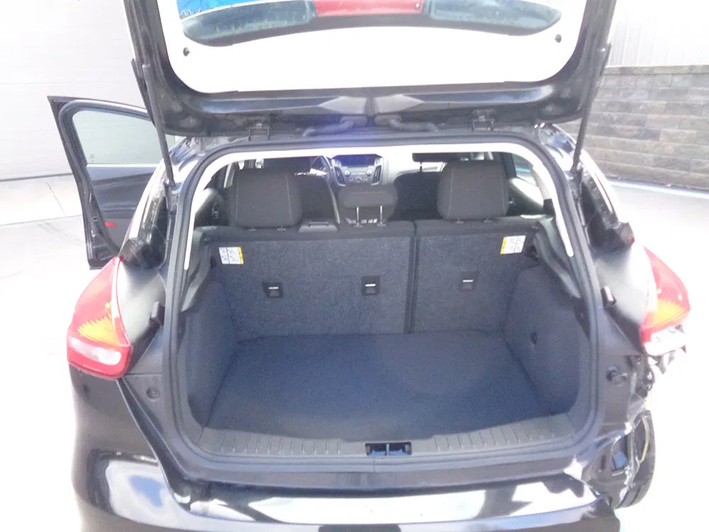 Used 2015 Ford Focus SE FWD image 10