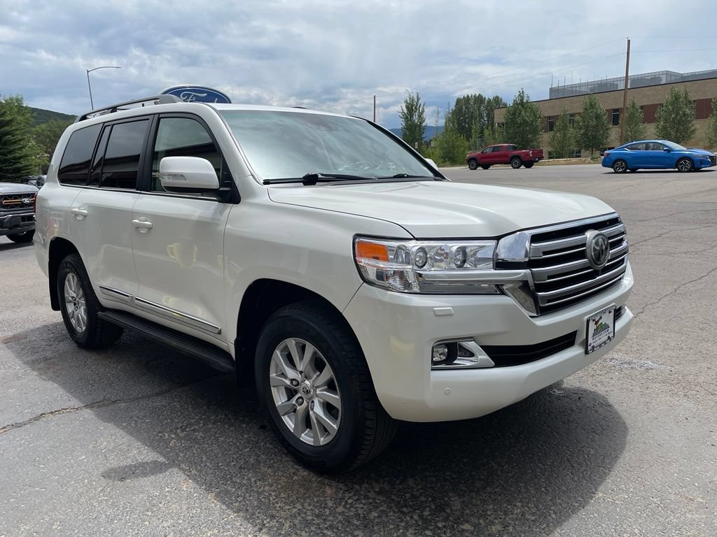 Used 2016 Toyota Land Cruiser AWD/4WD image 10