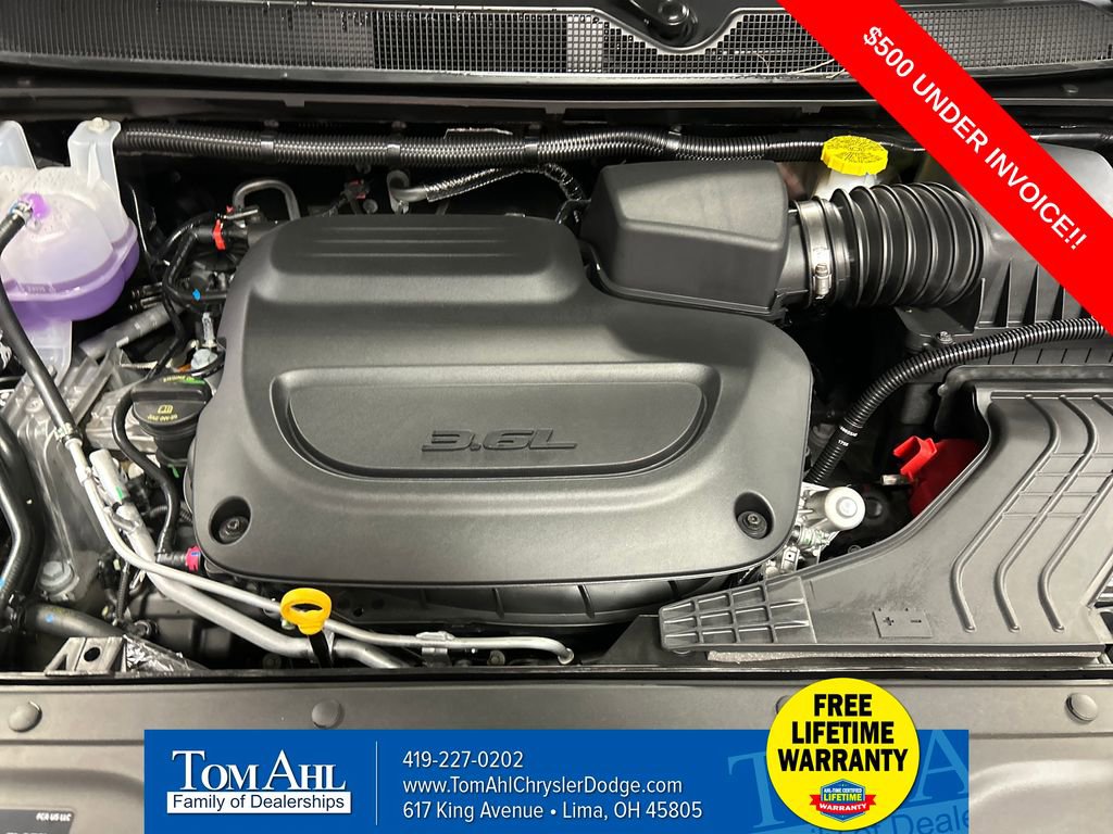 New 2026 Chrysler Voyager LX image 25