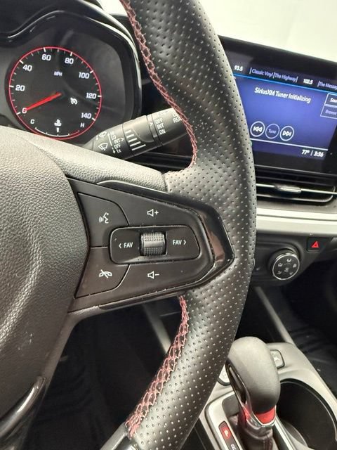 Used 2024 Chevrolet Trax RS FWD image 45