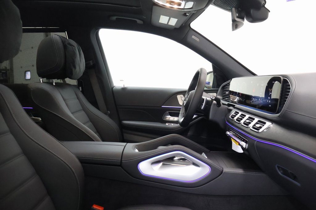 New 2026 Mercedes-Benz GLS 450 4MATIC image 21