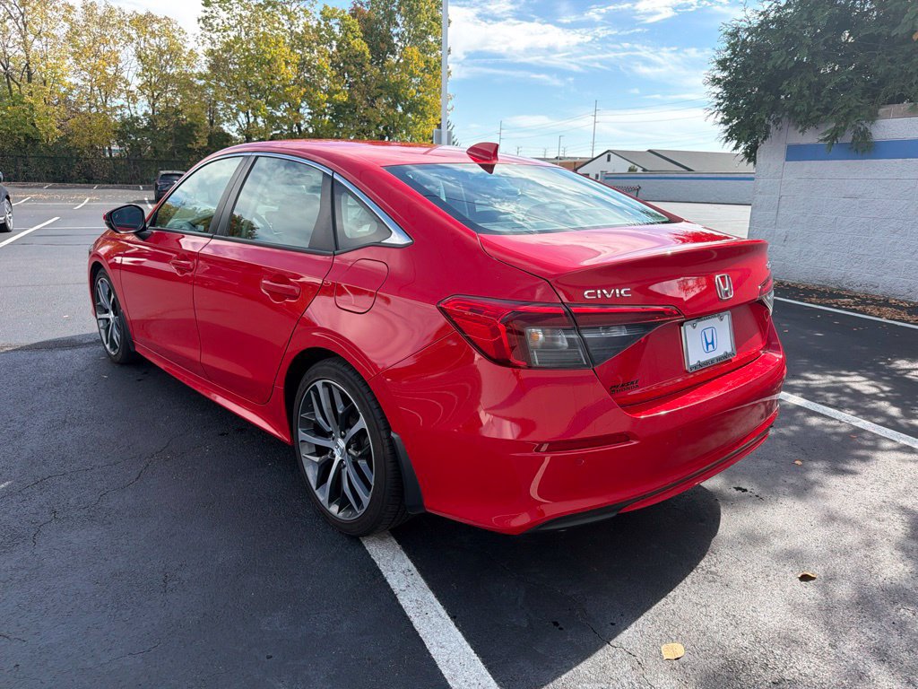 Used 2024 Honda Civic Touring image 3