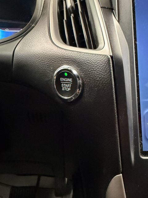 Used 2023 Ford Edge SEL AWD/4WD image 38