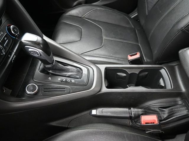Used 2015 Ford Focus SE w/ Equipment Group 201A image 20