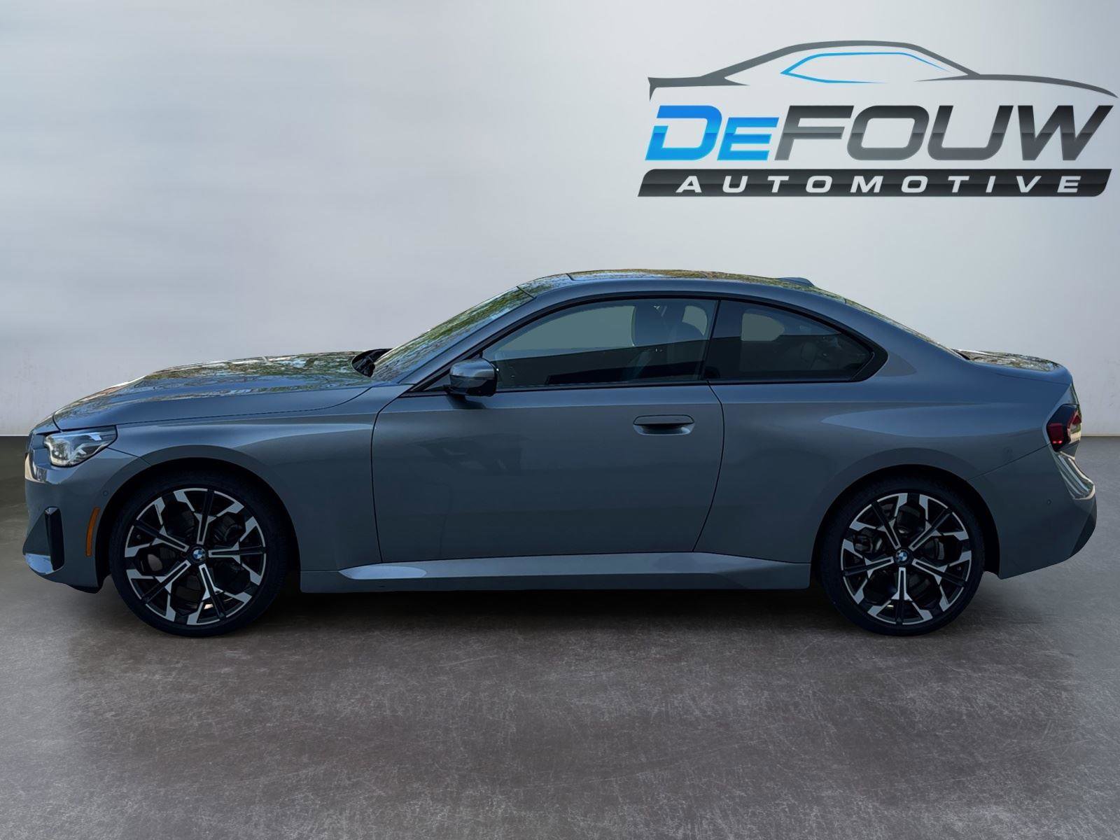 Certified 2025 BMW 230i xDrive Coupe w/ M Sport Package AWD/4WD image 6