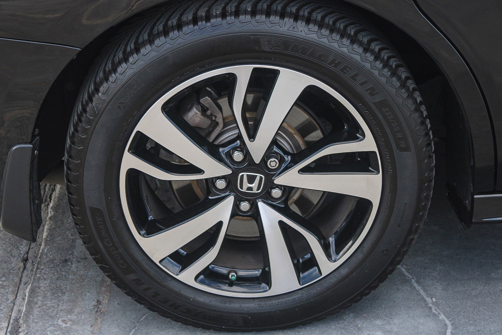 Used 2018 Honda Odyssey Elite image 12