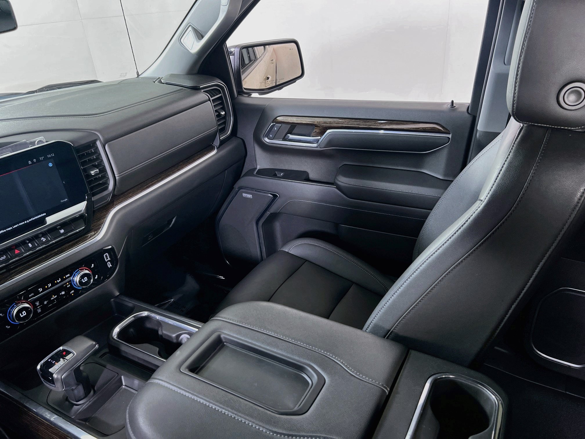 Used 2022 GMC Sierra 1500 Elevation w/ Elevation Premium Package AWD/4WD image 23