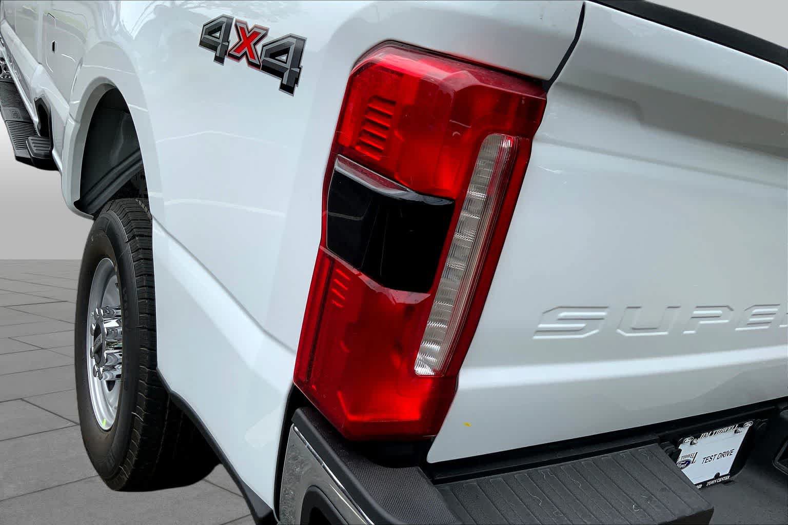 New 2026 Ford F250 XL w/ 360-Degree Camera Package AWD/4WD image 14