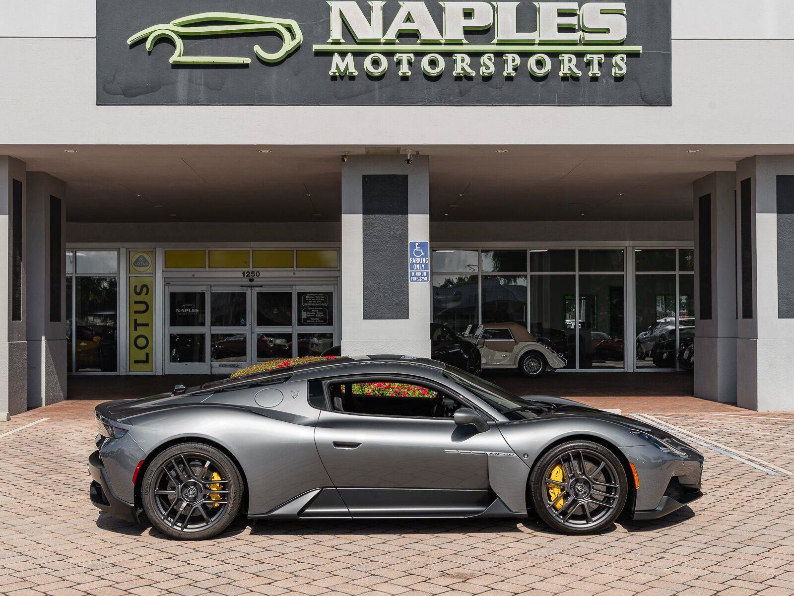 Used 2022 Maserati MC20 Coupe RWD image 41