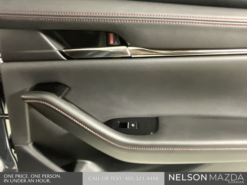 New 2026 MAZDA MAZDA3 Carbon image 19