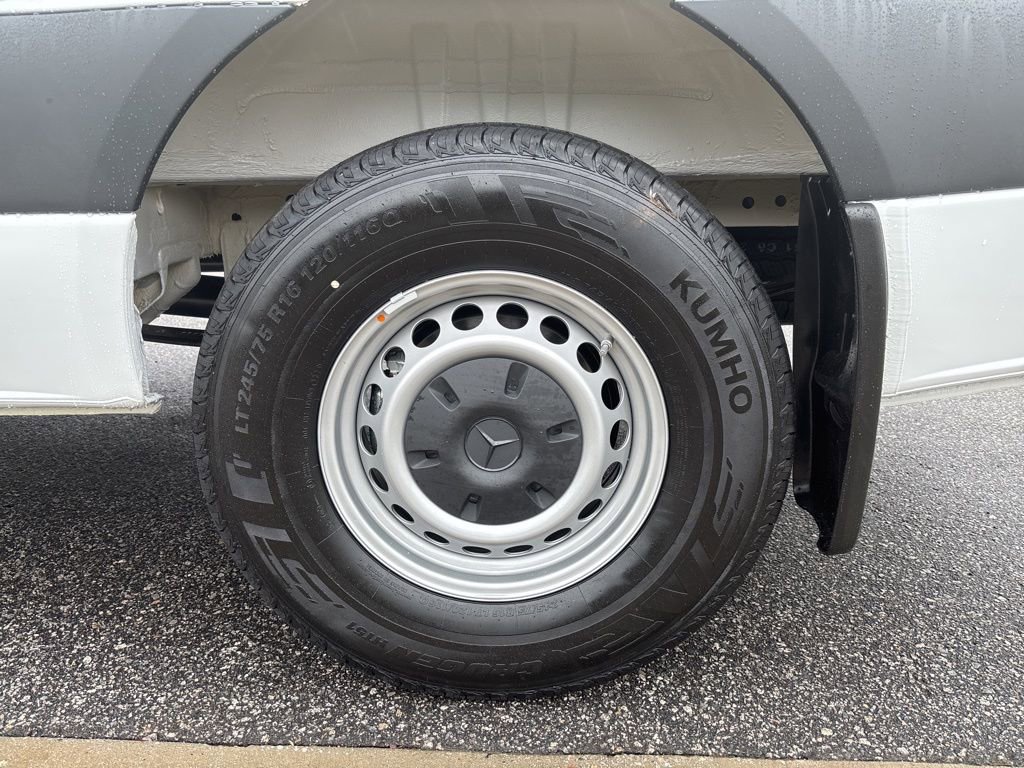 New 2026 Mercedes-Benz Sprinter 2500 image 17