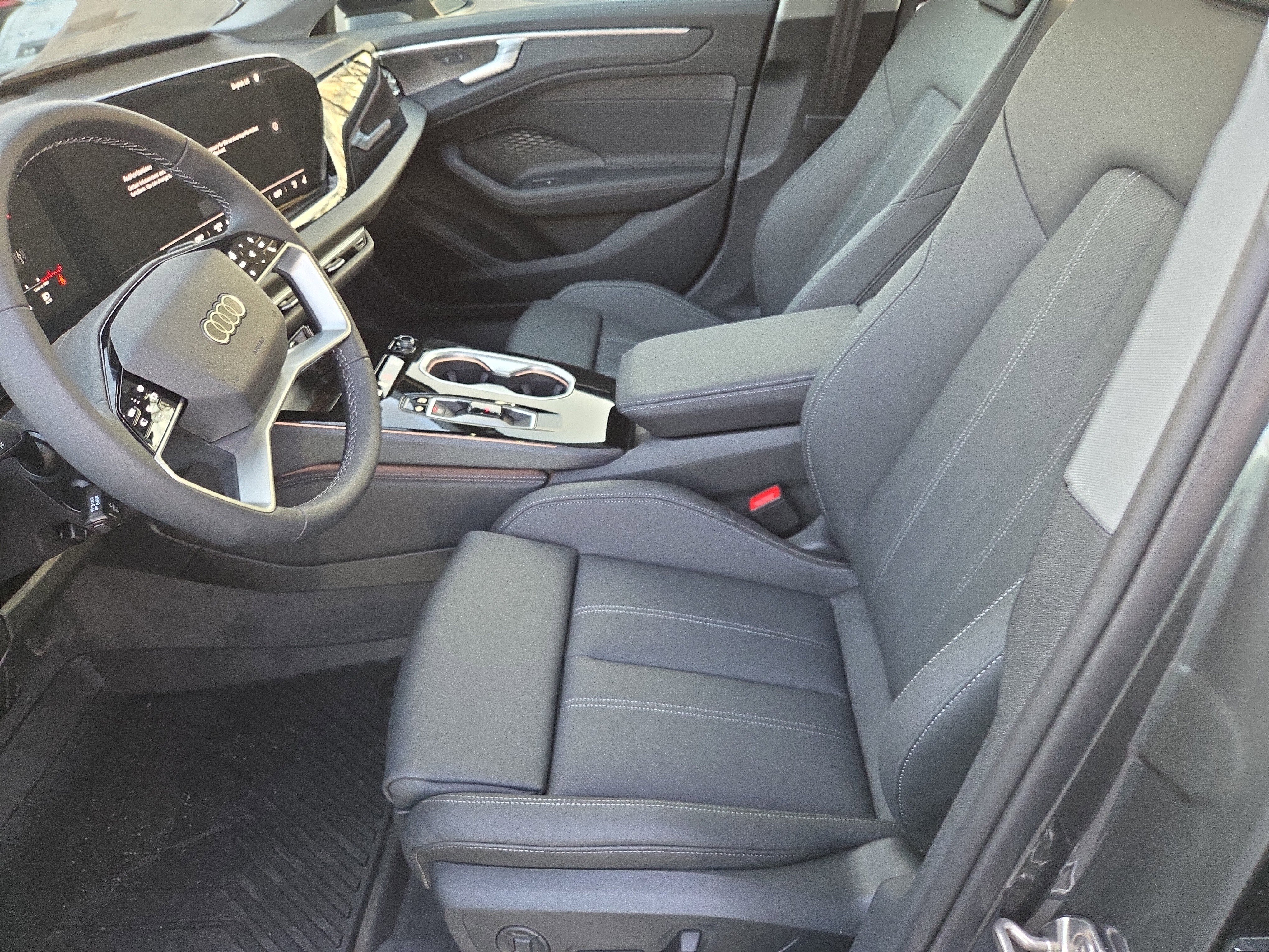 New 2026 Audi A6 Premium Plus AWD/4WD image 4