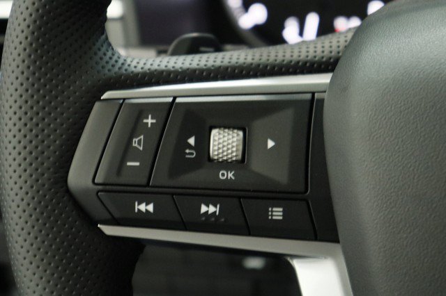 New 2026 Mitsubishi Outlander FWD image 9