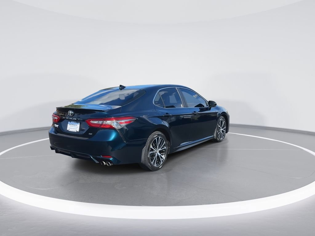 Used 2019 Toyota Camry SE w/ Convenience Package FWD image 8