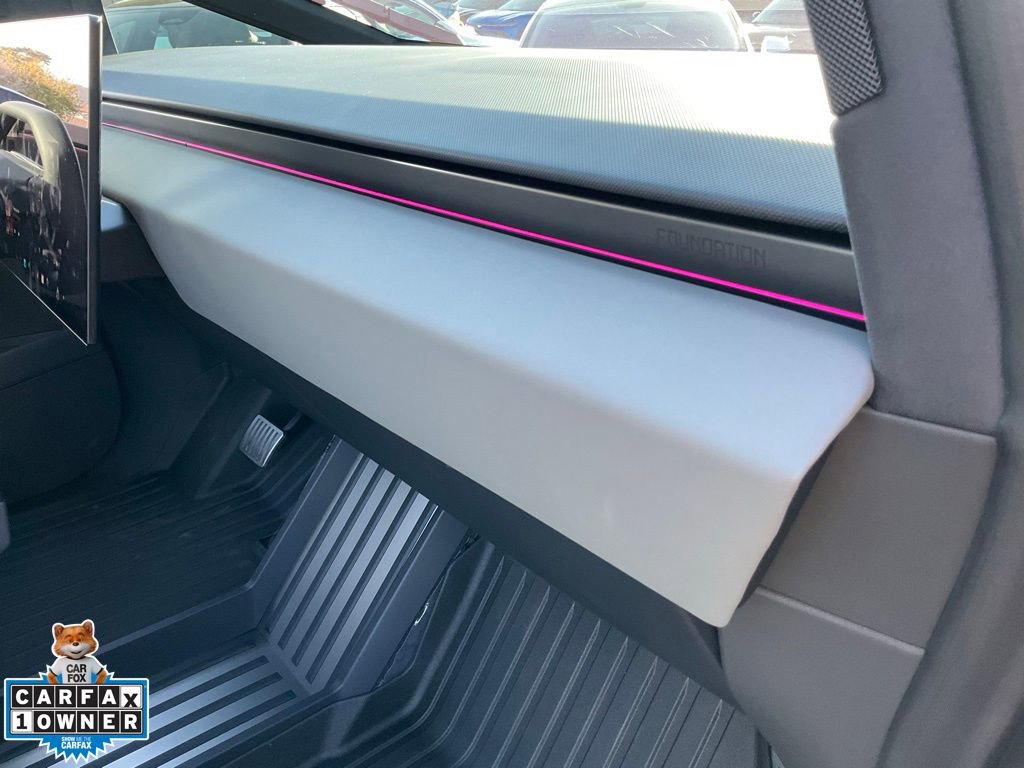 Used 2024 Tesla Cybertruck AWD Crew Cab image 69