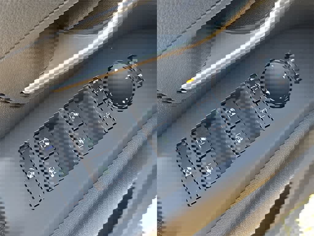 New 2025 Hyundai Tucson SEL image 16