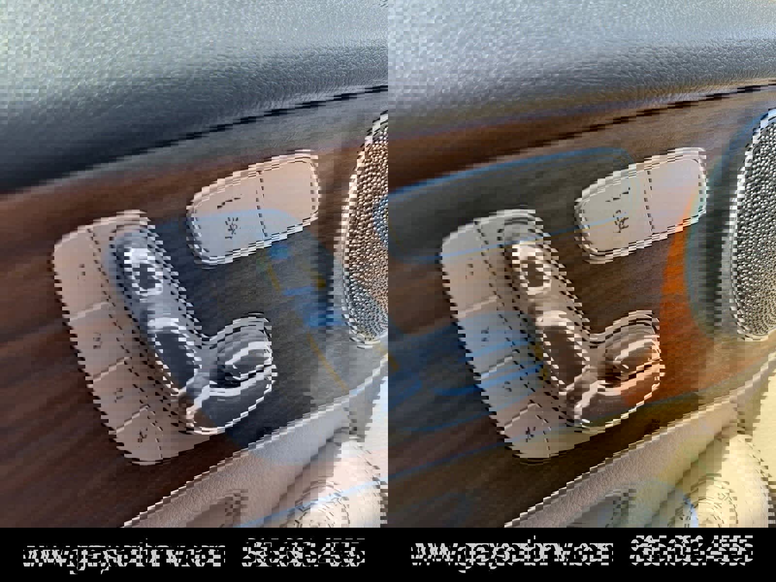 Used 2022 Mercedes-Benz GLC 300 4MATIC w/ Premium Package Lite image 25