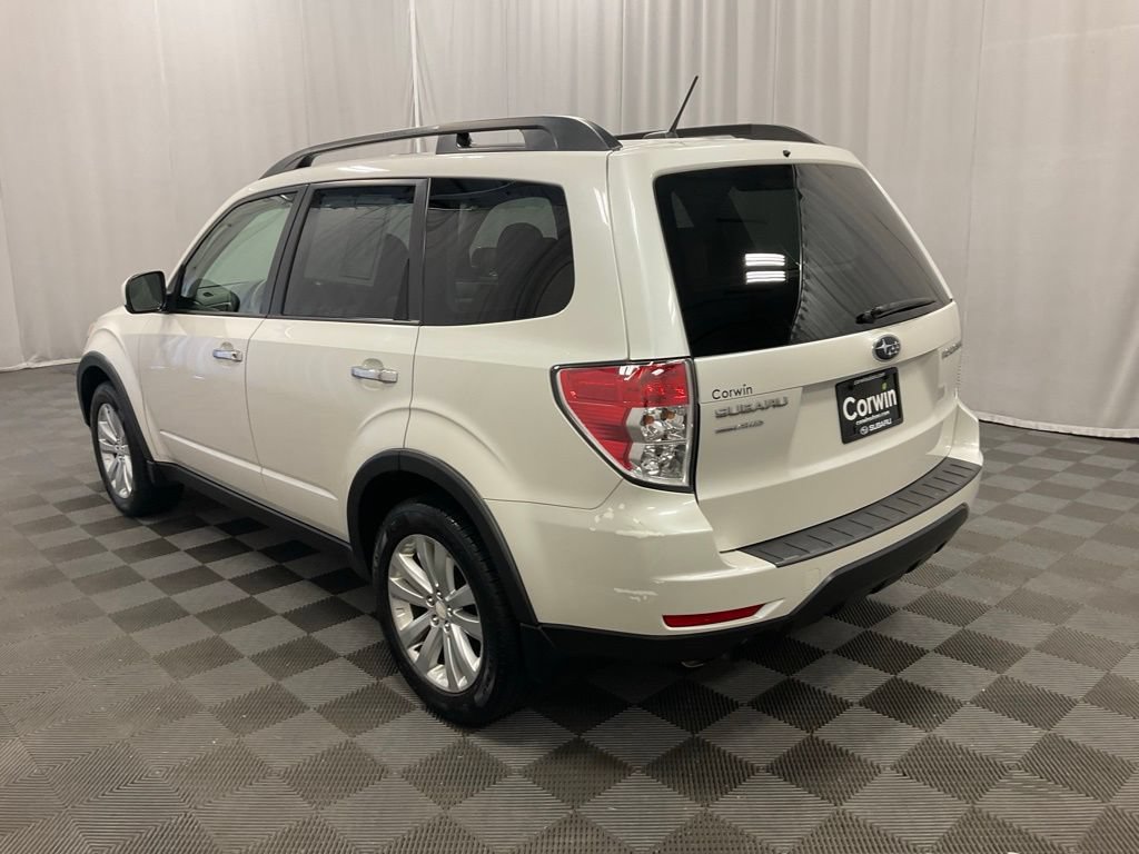 Used 2012 Subaru Forester 2.5X Premium AWD/4WD image 4