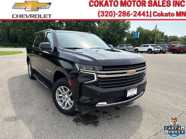 Used 2024 Chevrolet Suburban LT AWD/4WD image 1