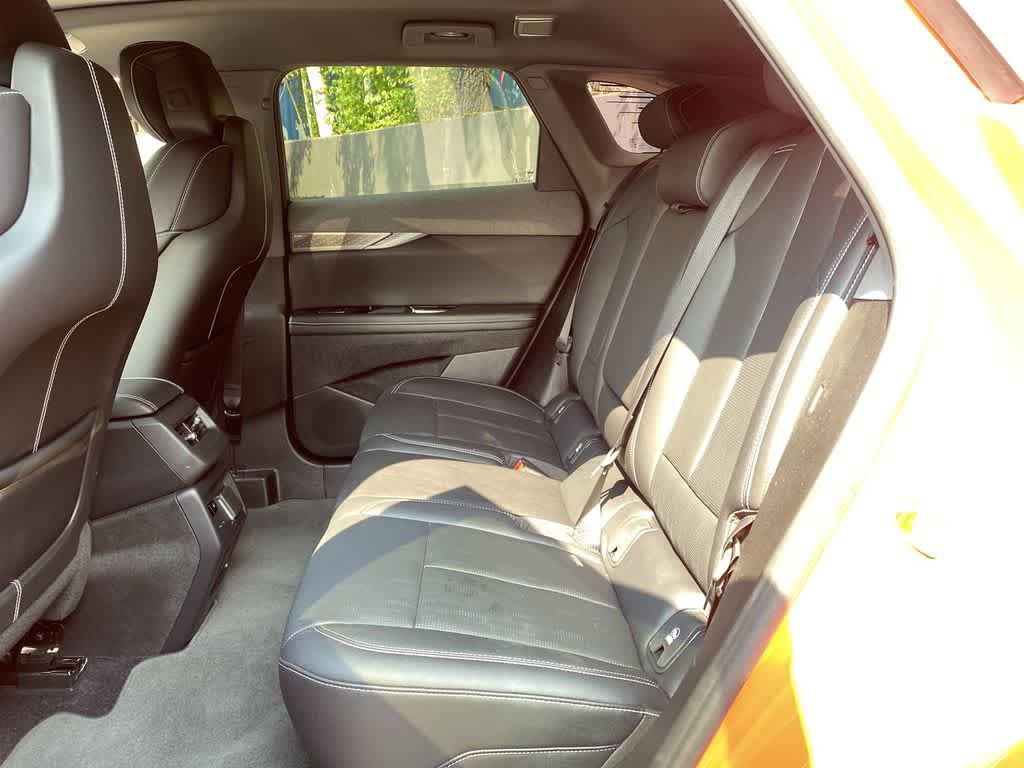 Certified 2025 Cadillac Optiq Sport 2 AWD/4WD image 17