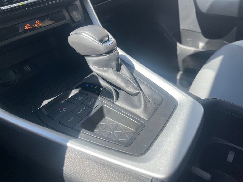 Used 2024 Toyota RAV4 XLE Premium FWD image 19