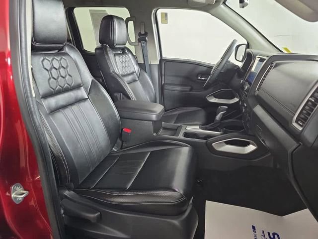 Used 2024 Nissan Frontier SL w/ Technology Package image 7