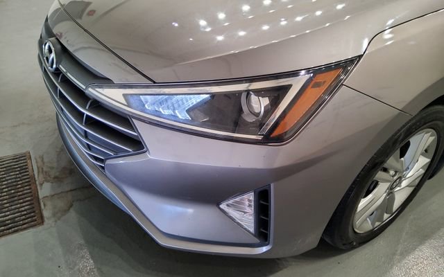 Used 2020 Hyundai Elantra Value Edition FWD image 6