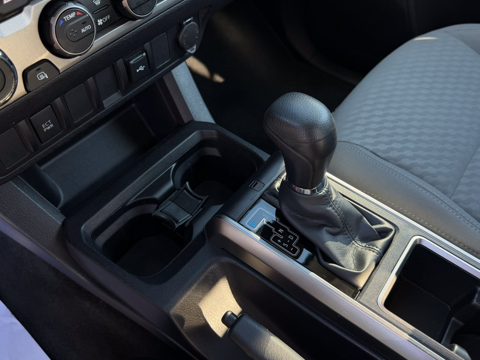 Used 2023 Toyota Tacoma SR5 w/ SX Package AWD/4WD image 21