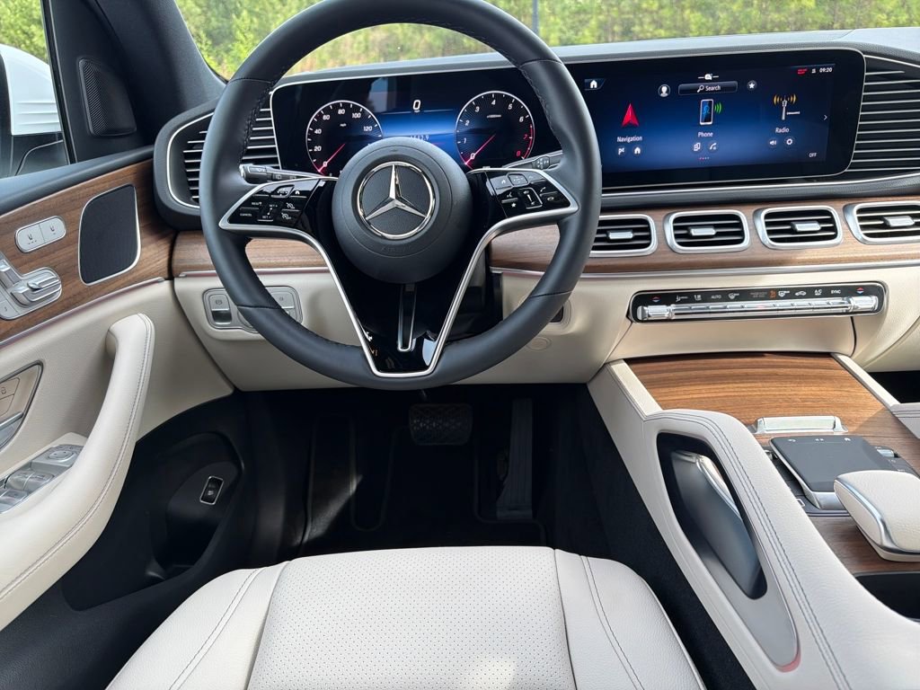 Used 2026 Mercedes-Benz GLE 350 4MATIC image 2