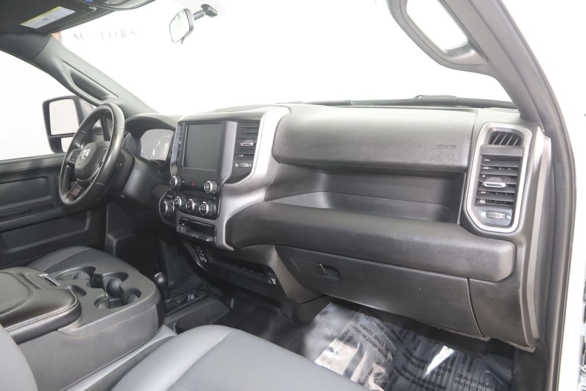 Used 2023 RAM 3500 Tradesman w/ Chrome Appearance Group image 37