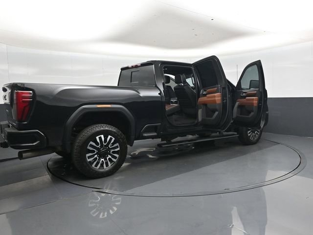Used 2024 GMC Sierra 2500 Denali Ultimate w/ Max Trailering Package AWD/4WD image 46