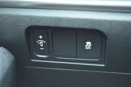 New 2026 Kia Sorento S w/ S Panoramic Sunroof Package image 35