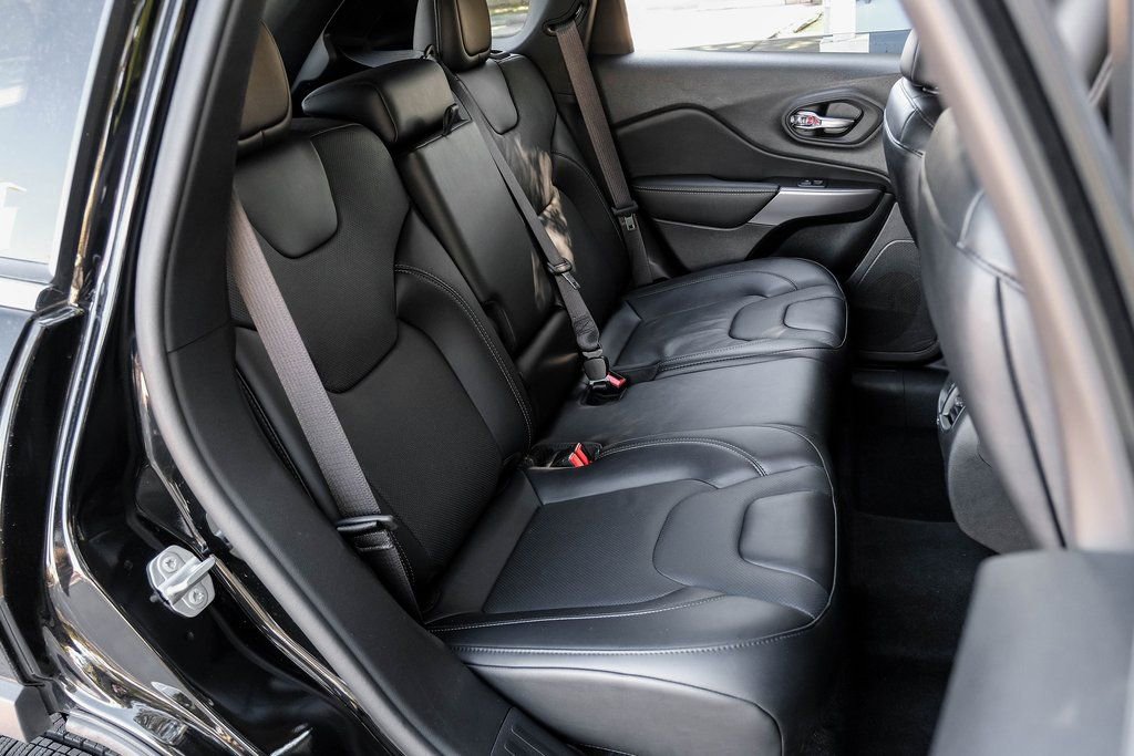 Used 2022 Jeep Cherokee Latitude Lux image 47