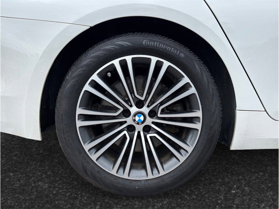 Used 2017 BMW 540i image 15
