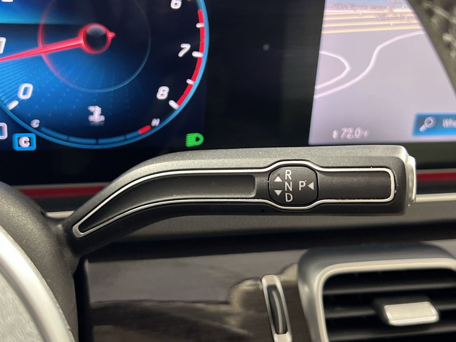 Used 2020 Mercedes-Benz GLE 350 4MATIC image 22