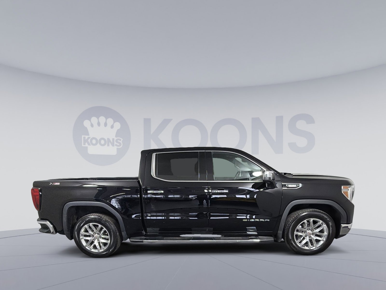 Used 2022 GMC Sierra 1500 SLT w/ SLT Premium Plus Package image 8