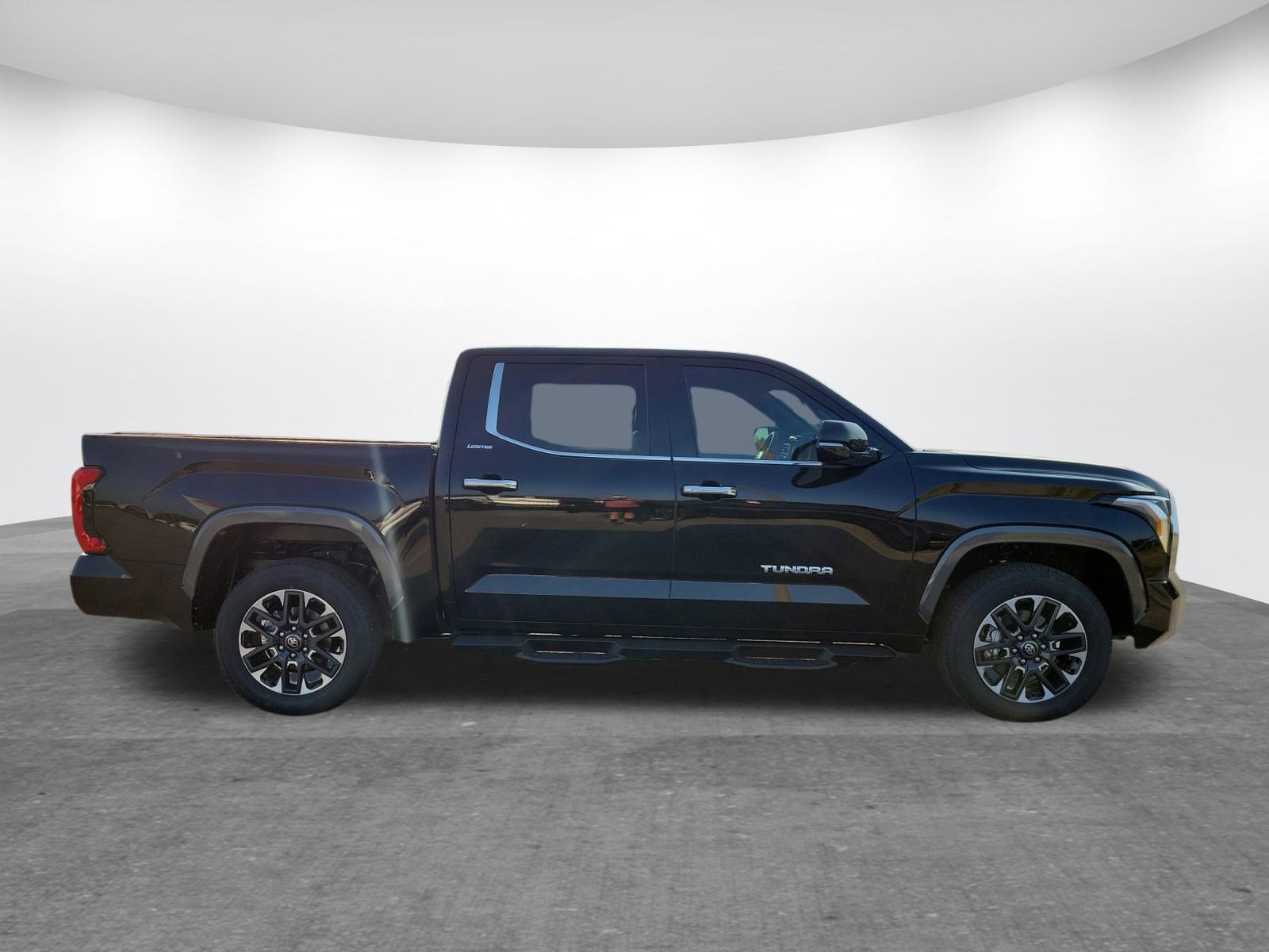 New 2026 Toyota Tundra Limited image 4