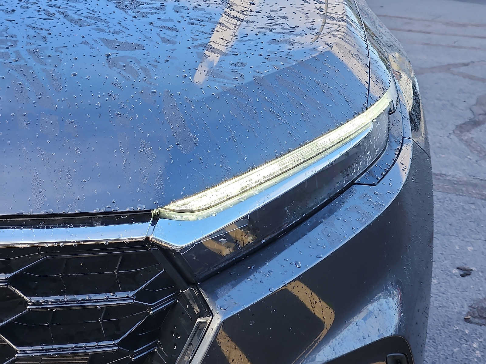 Certified 2024 Honda CR-V EX image 9
