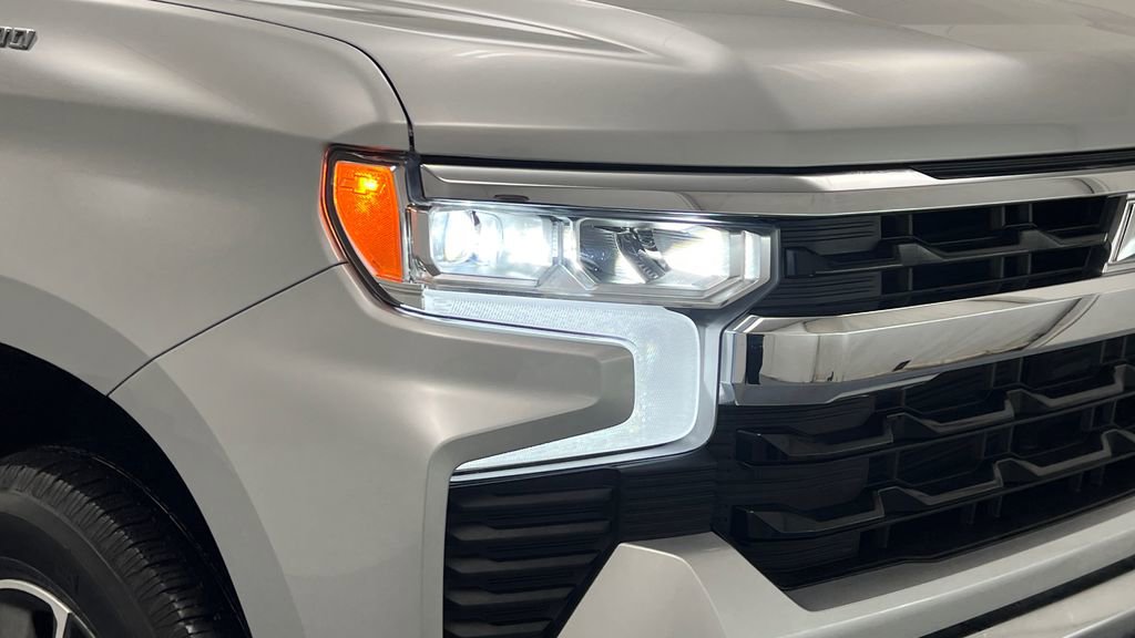 Used 2022 Chevrolet Silverado 1500 LT image 25