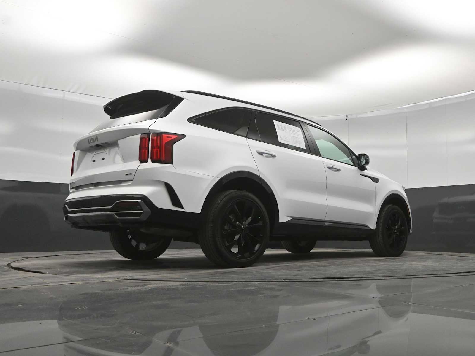 Used 2023 Kia Sorento SX AWD/4WD image 38