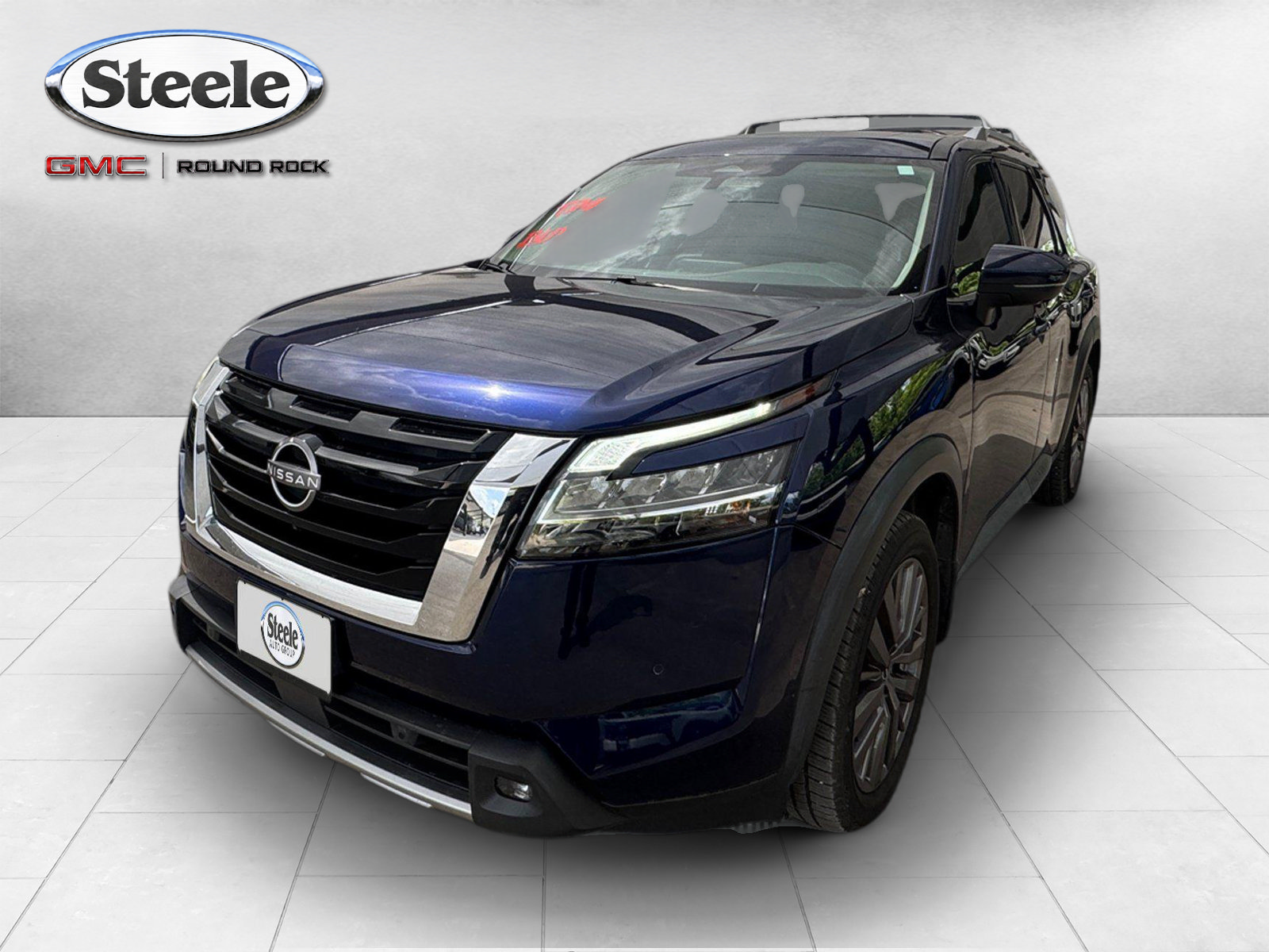 Used 2022 Nissan Pathfinder SL w/ SL Premium Package FWD image 1