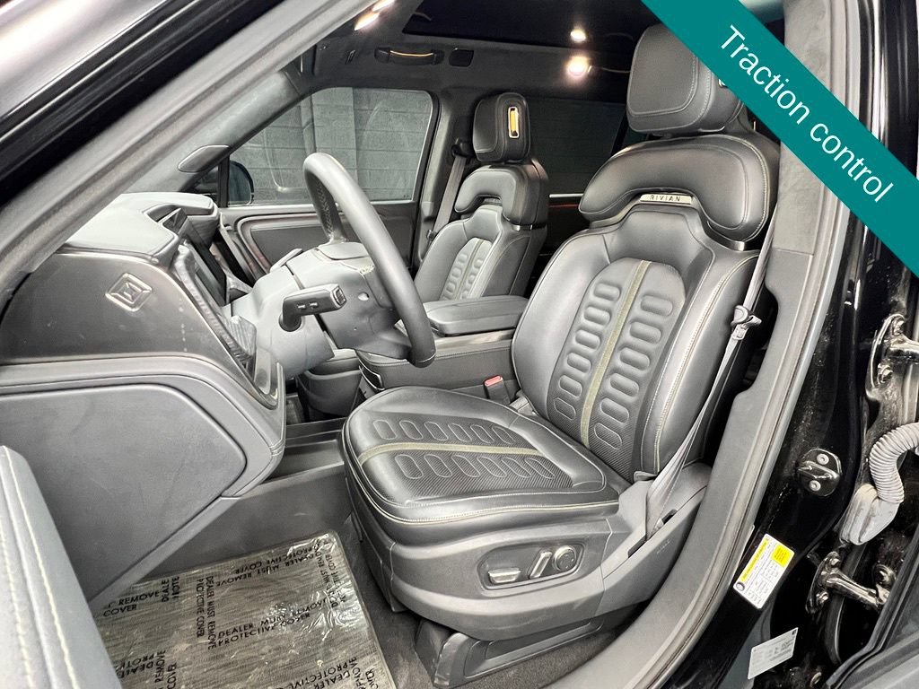 Used 2024 Rivian R1S Adventure AWD/4WD image 4