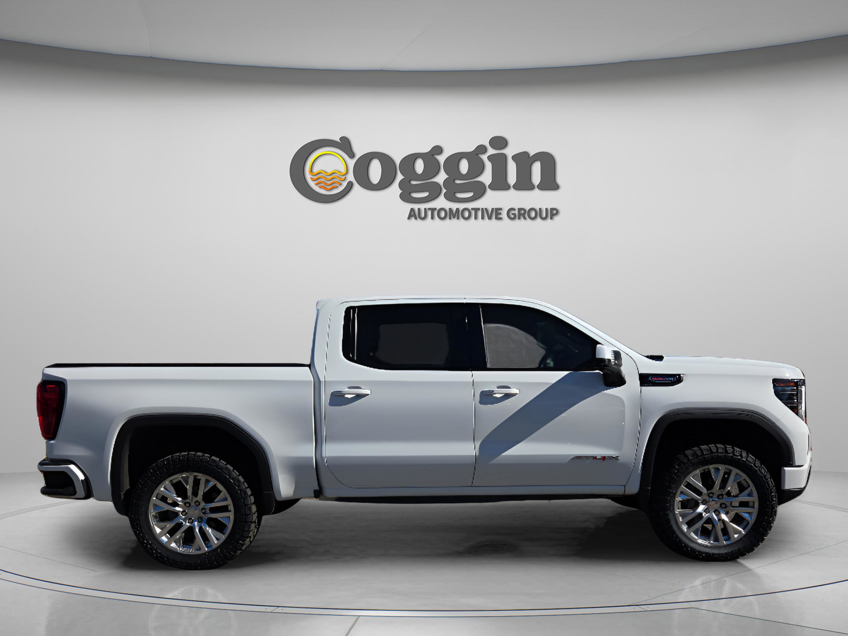 Used 2022 GMC Sierra 1500 AT4X image 6