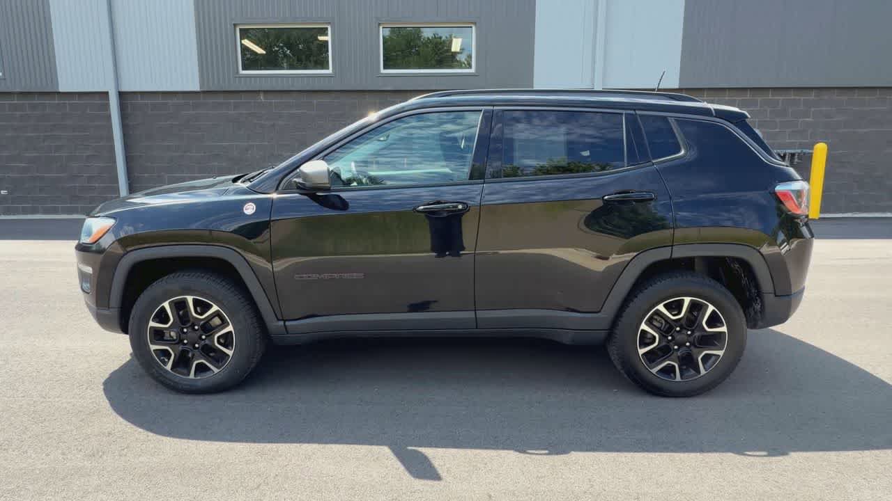 Used 2020 Jeep Compass Trailhawk AWD/4WD image 5