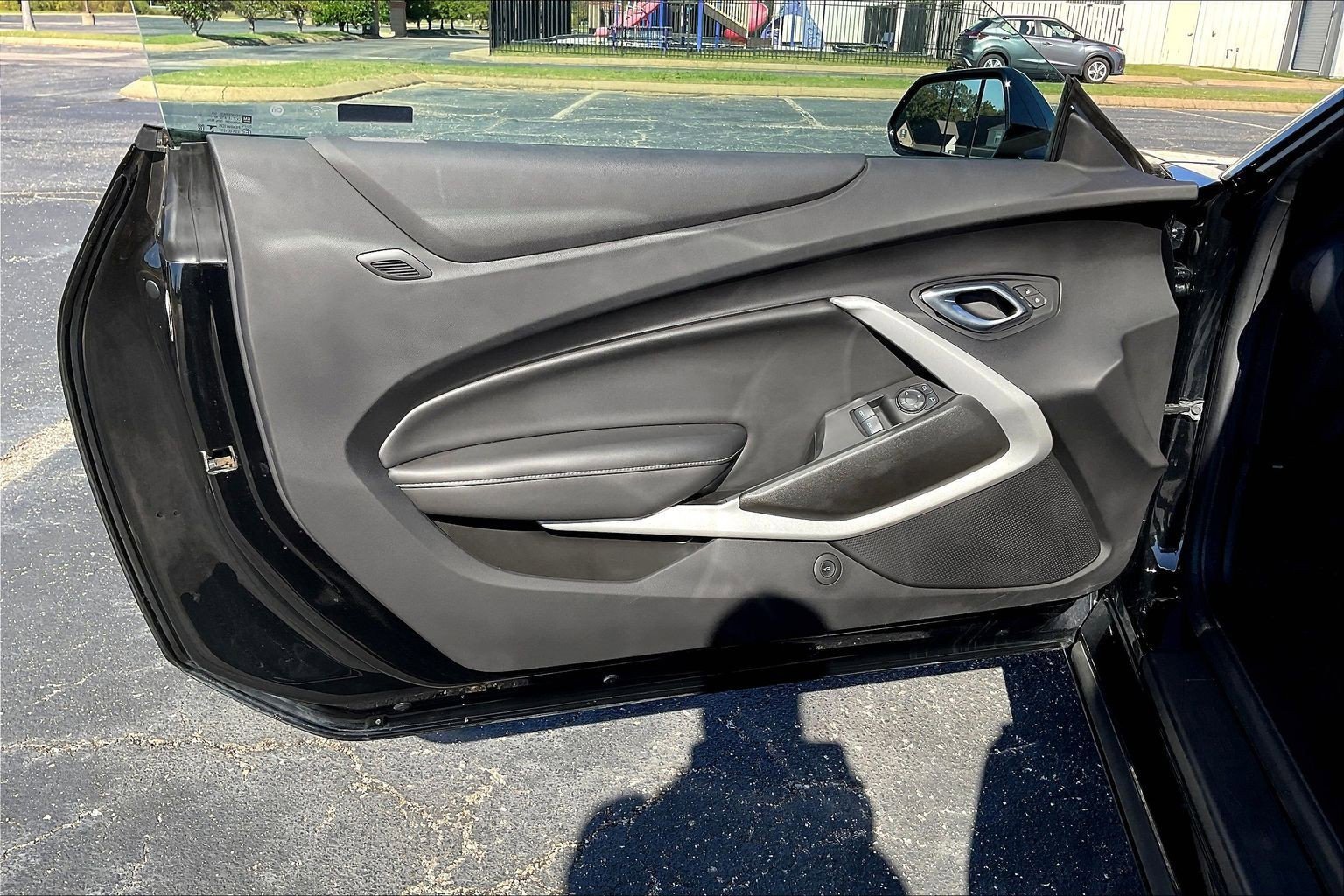 Used 2021 Chevrolet Camaro LS image 18