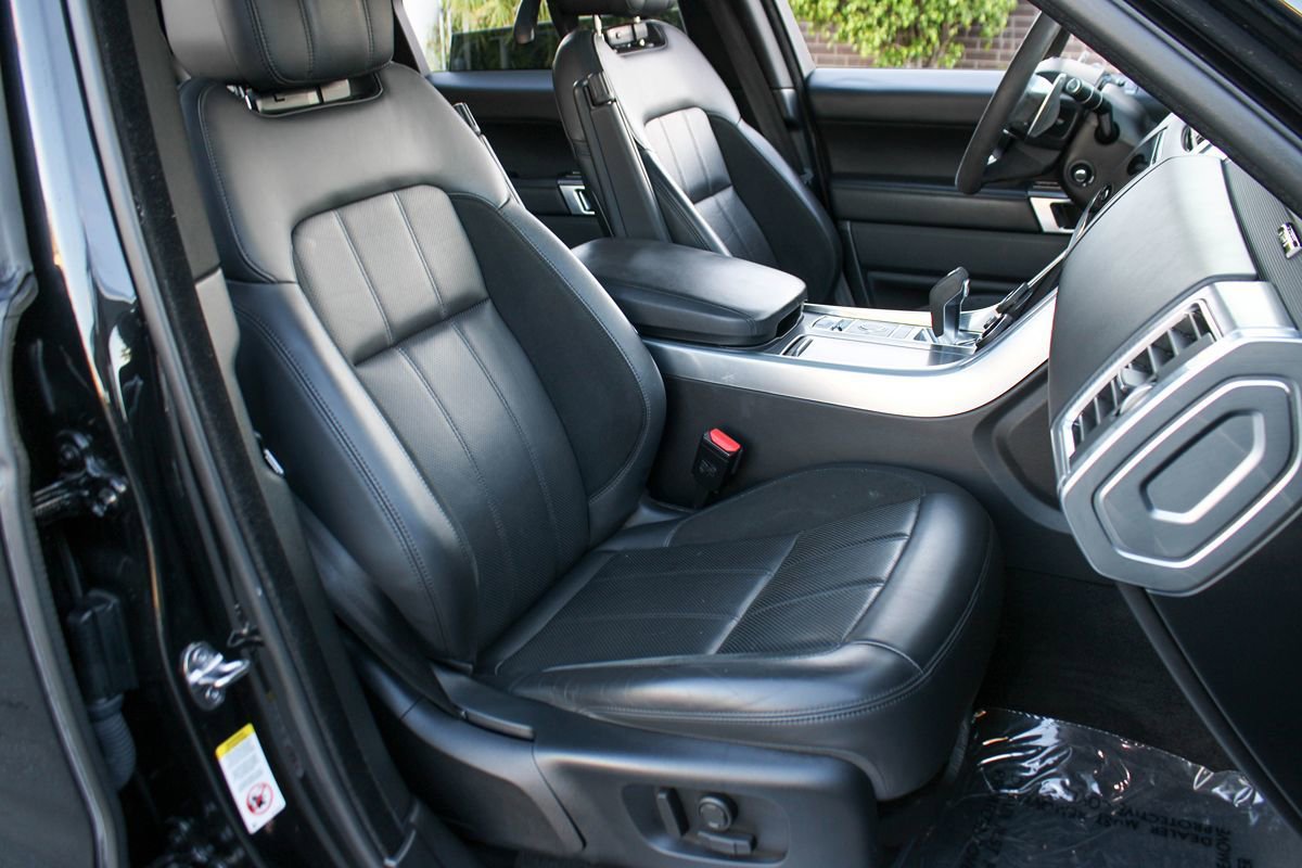 Used 2020 Land Rover Range Rover Sport HST AWD/4WD image 19