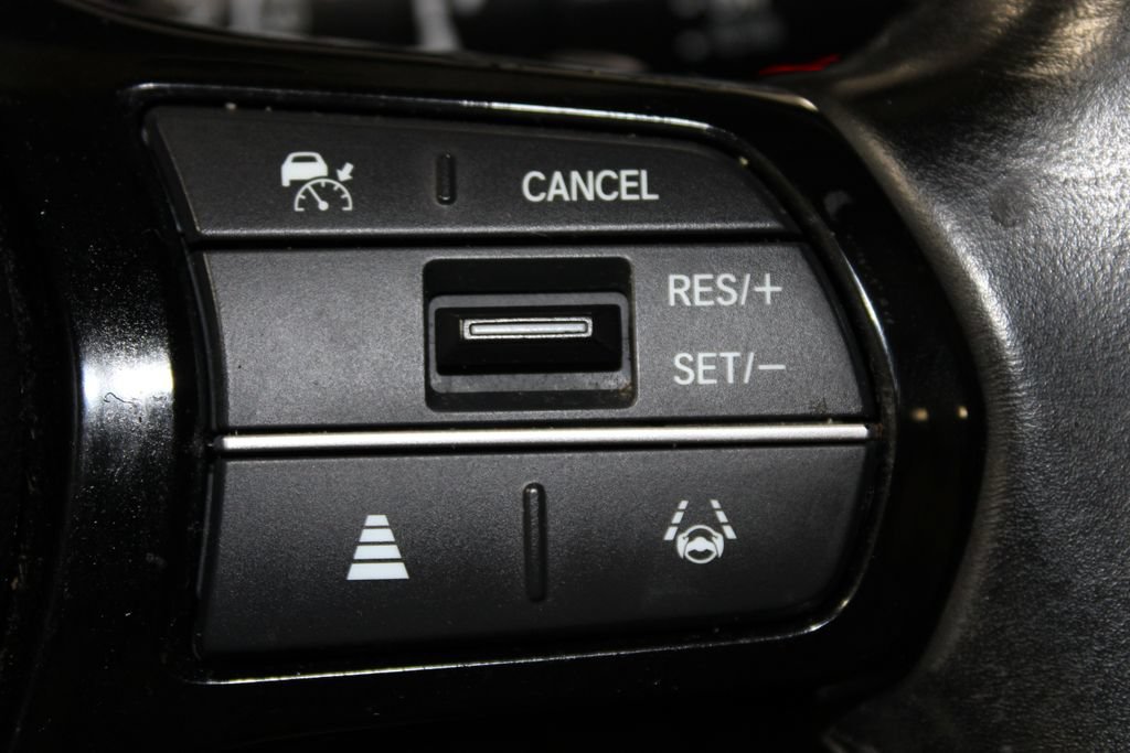 Used 2023 Honda Pilot Touring image 42