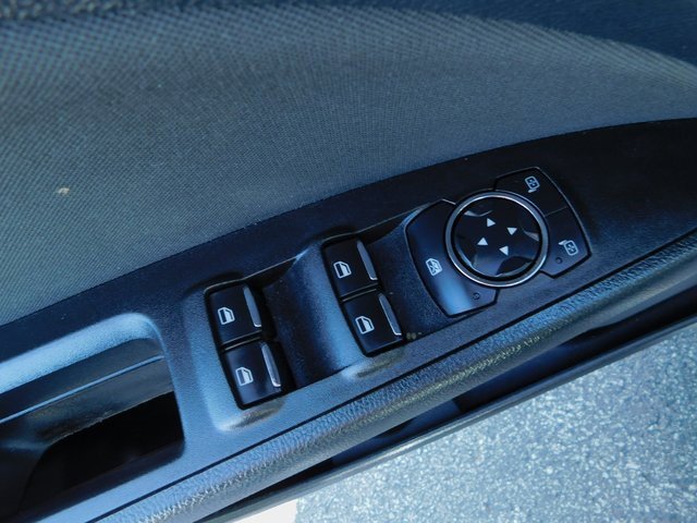 Used 2020 Ford Fusion SE image 25